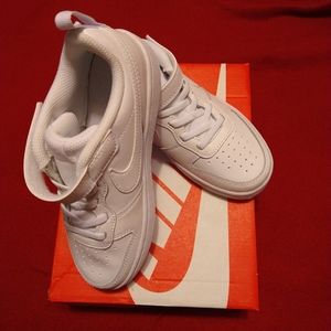 Nike boy shoe